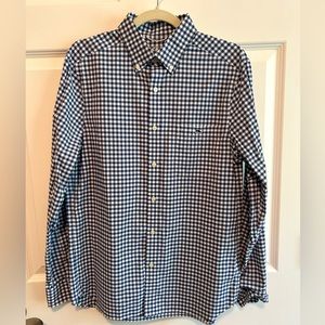 Vineyard Vines Blue and White Button Down Men’s Shirt